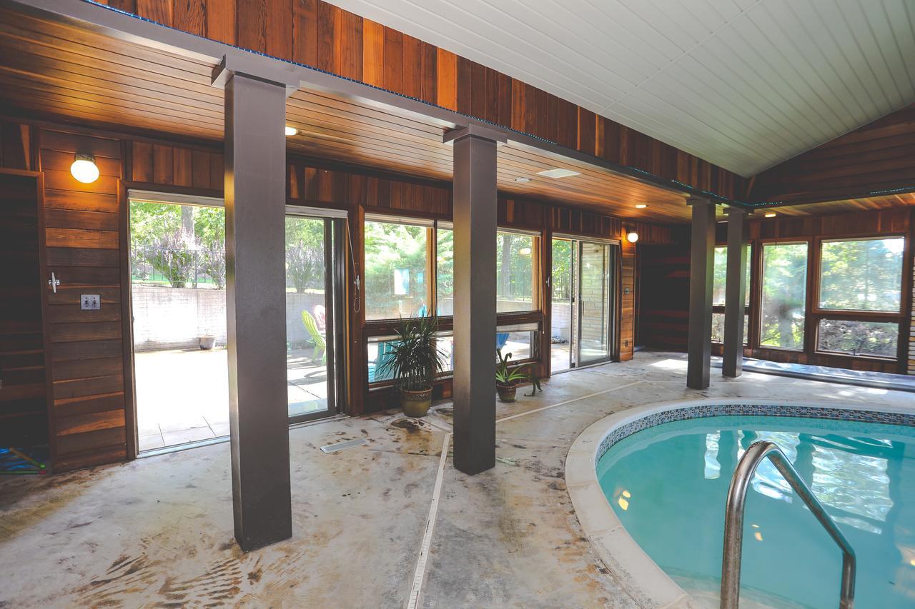 The Lodge At Beaver Lake Bed And Breakfast Rogers Extérieur photo